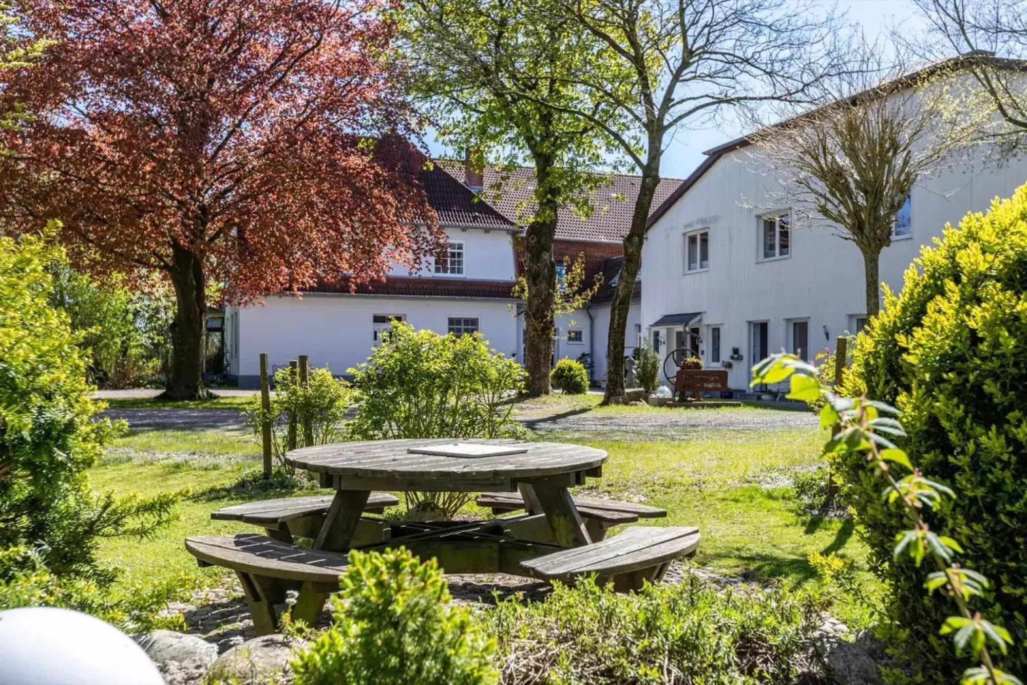 Blauquarz Und Rauchquarz Lejlighed Reußenköge Eksteriør billede